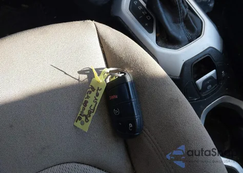 2015 Jeep Renegade Latitude from USA, damaged, VIN ZACCJBBT1FPB27386